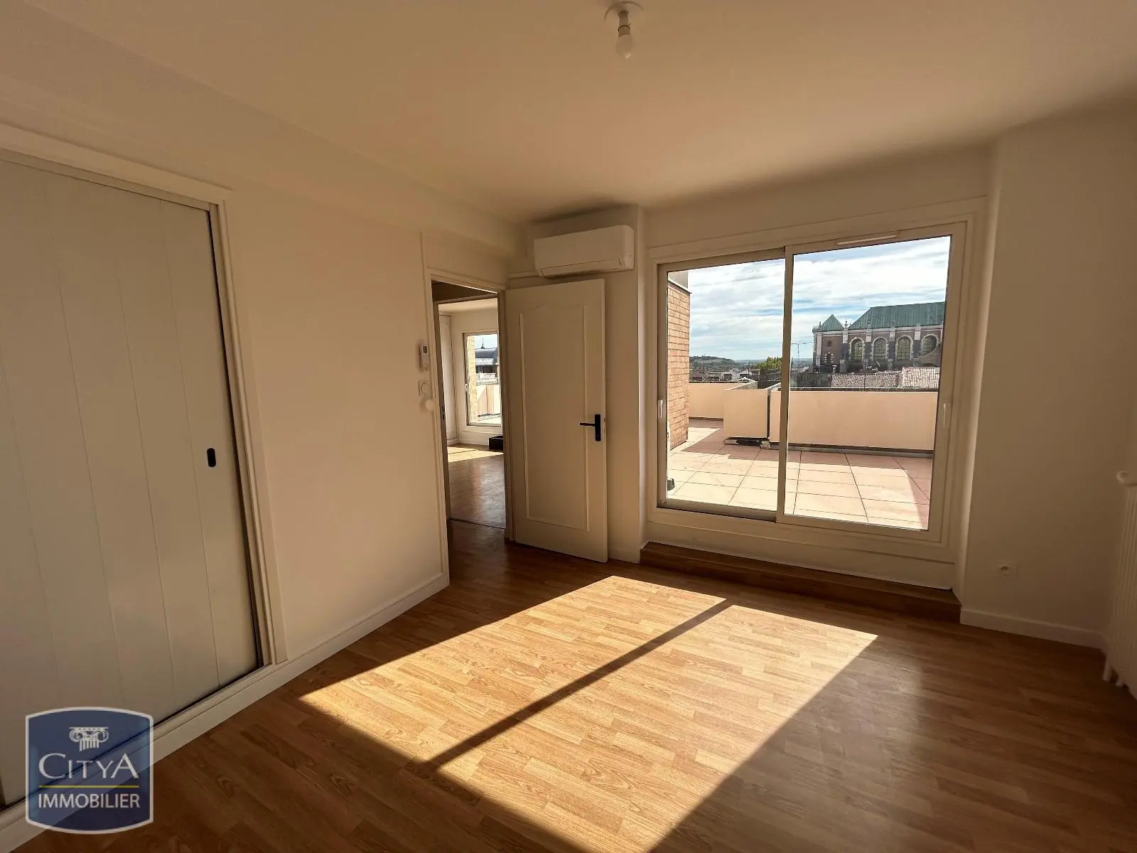 Photo 8 Appartement 4 pièces 104.1m²