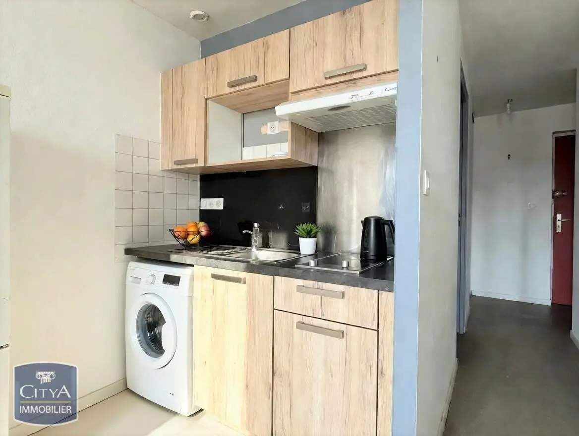 Photo 2 Appartement 1 pièce 32m²