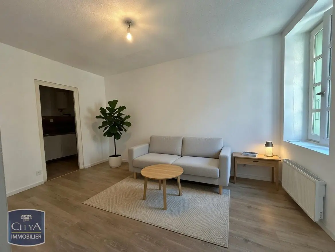 Photo 1 Appartement 1 pièce 22m²