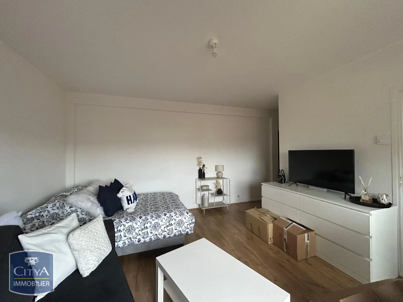 Photo 1 Appartement 27.89m²