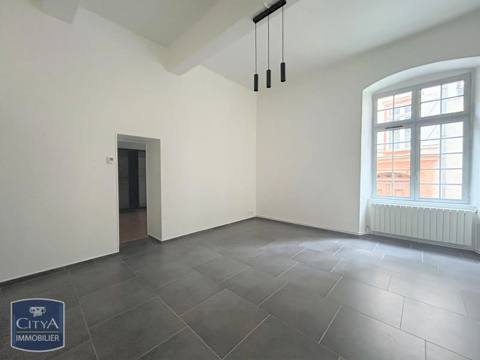 Photo 2 Appartement 4 pièces 100.72m²