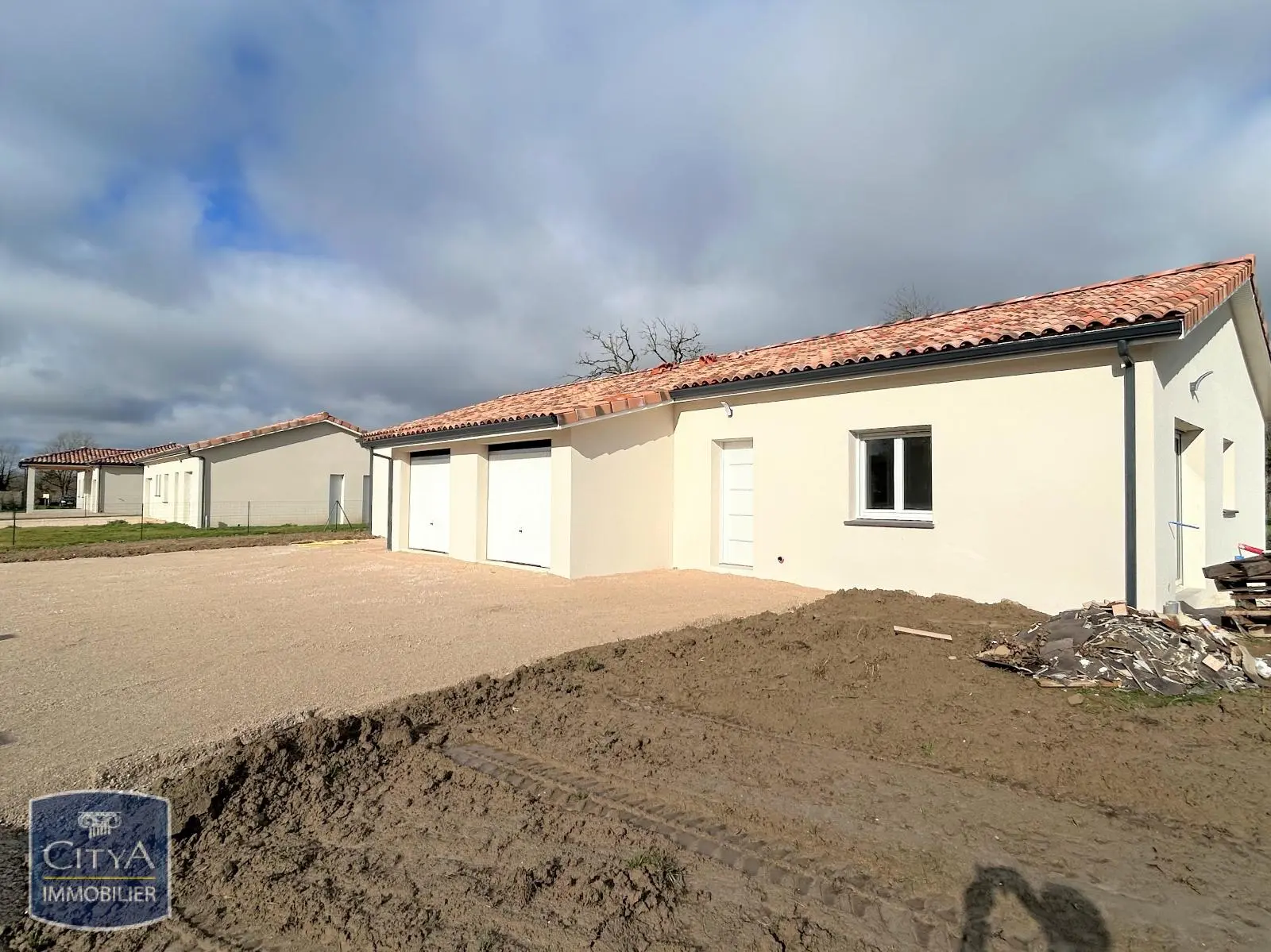 Photo 1 Maison 4 pièces 80.64m²