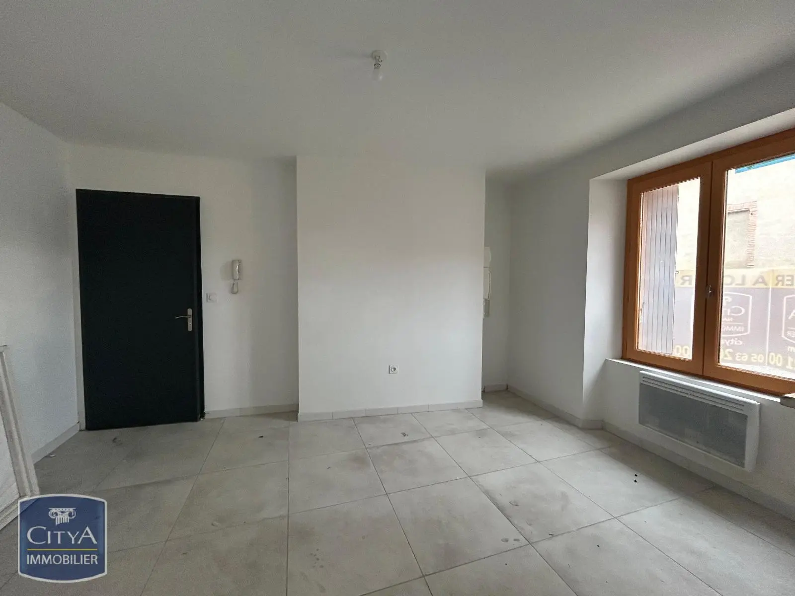Photo 2 Appartement 1 pièce 24.31m²