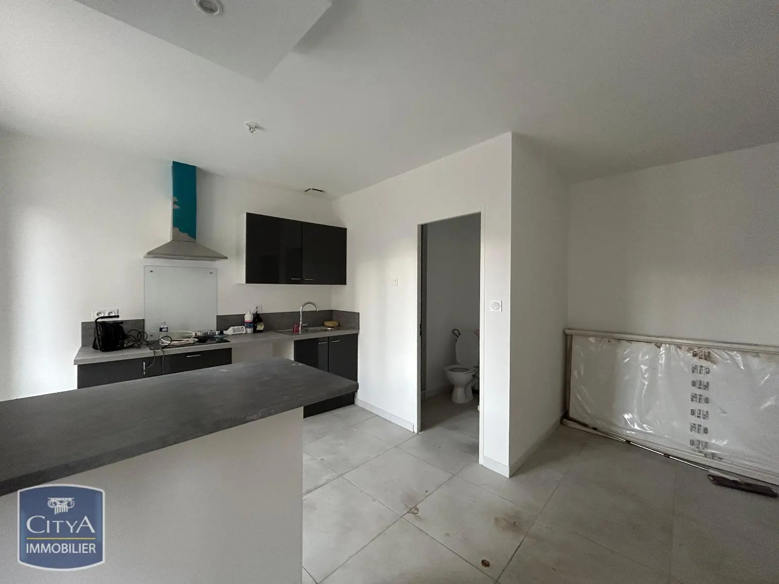 Photo 3 Appartement 1 pièce 24.31m²