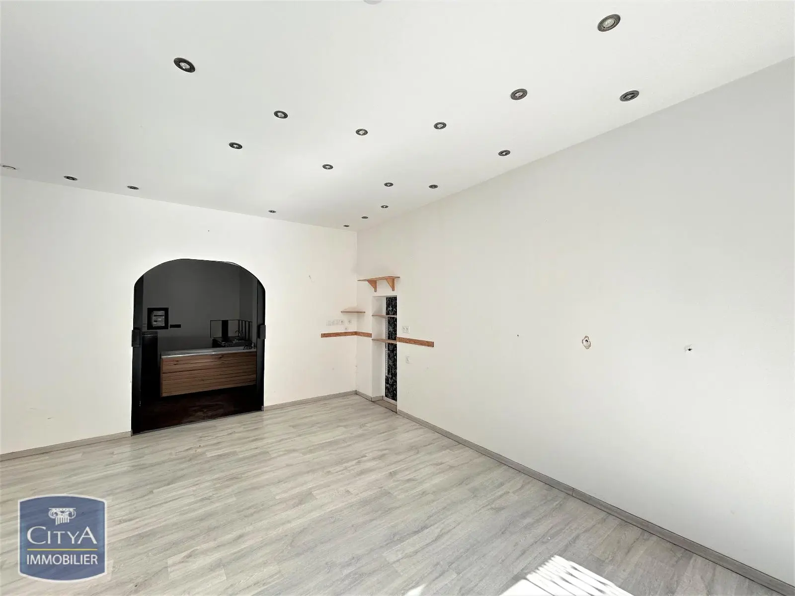 Photo 4 Local Commercial 45.94m²