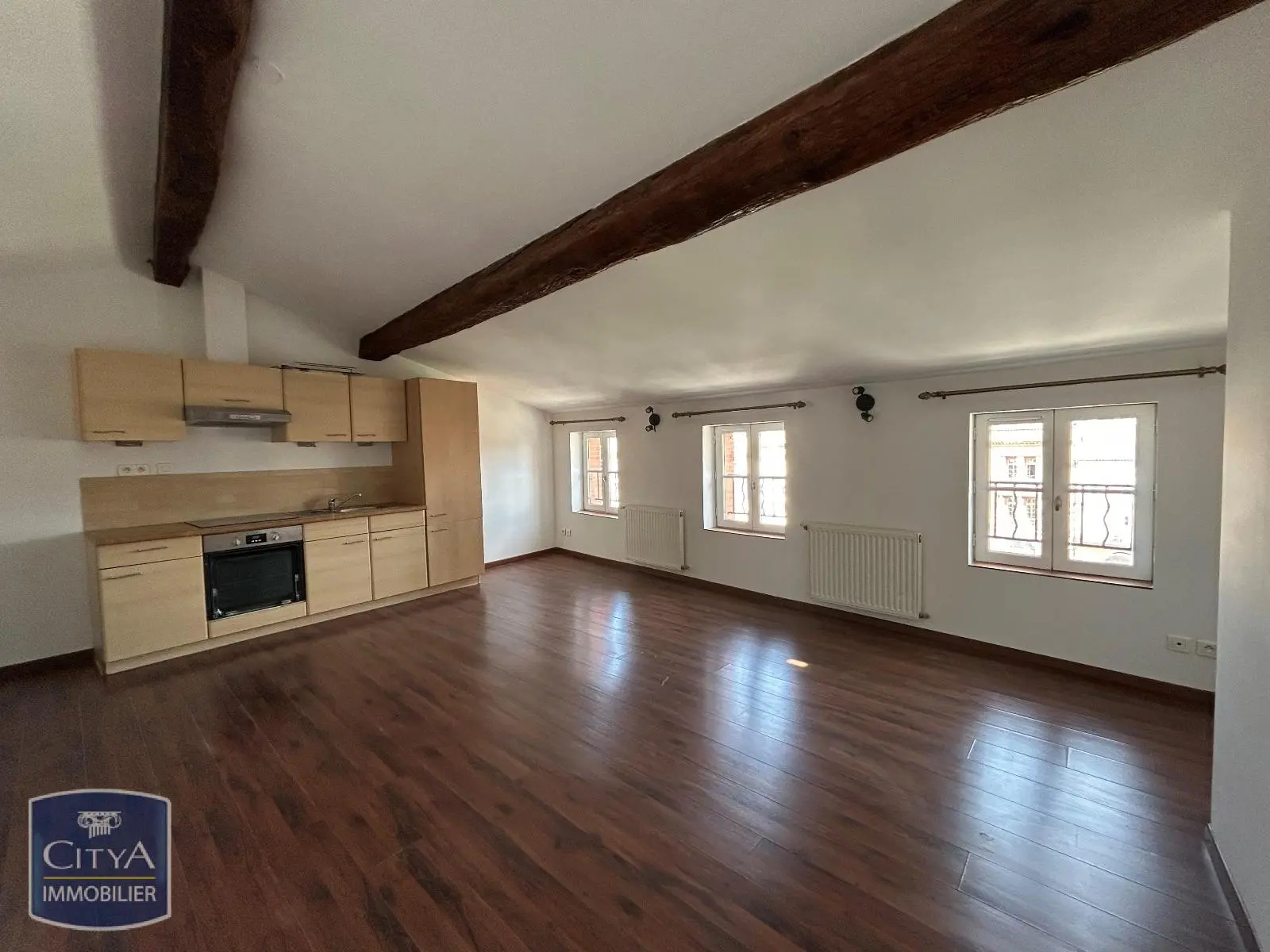 Photo 1 Appartement 1 pièce 32.46m²