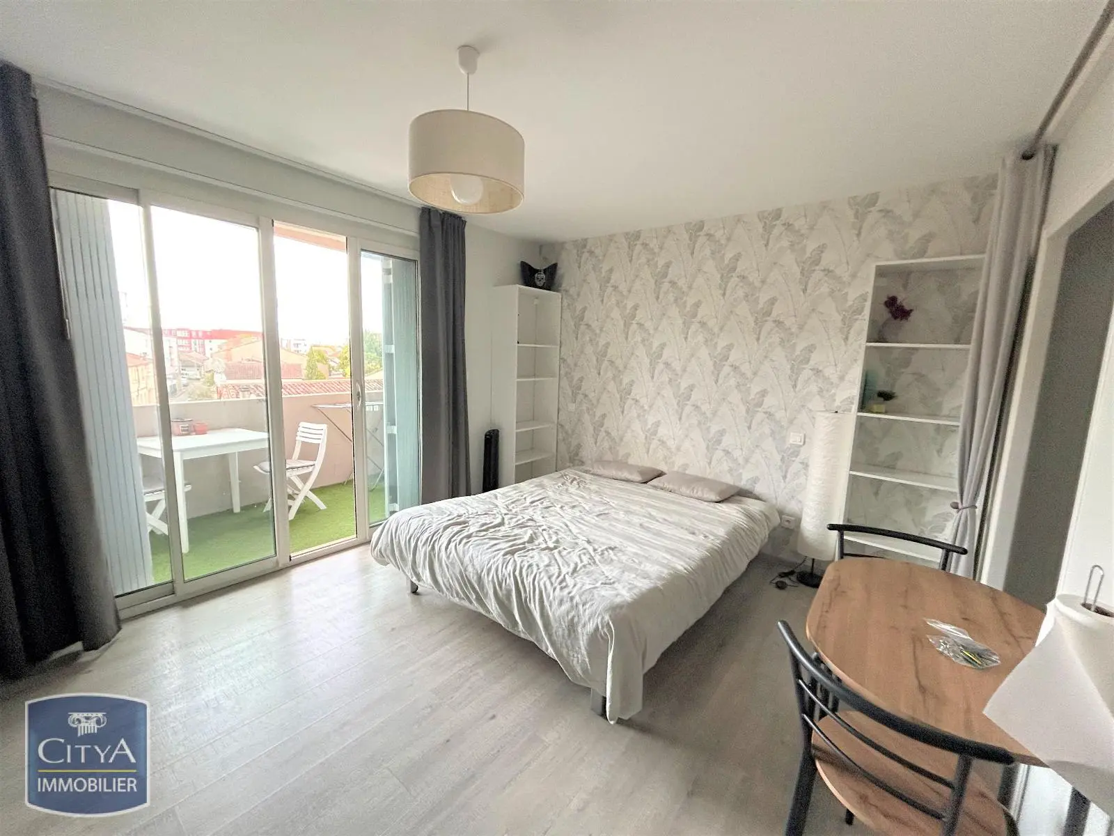 Photo 1 Appartement 1 pièce 24.66m²