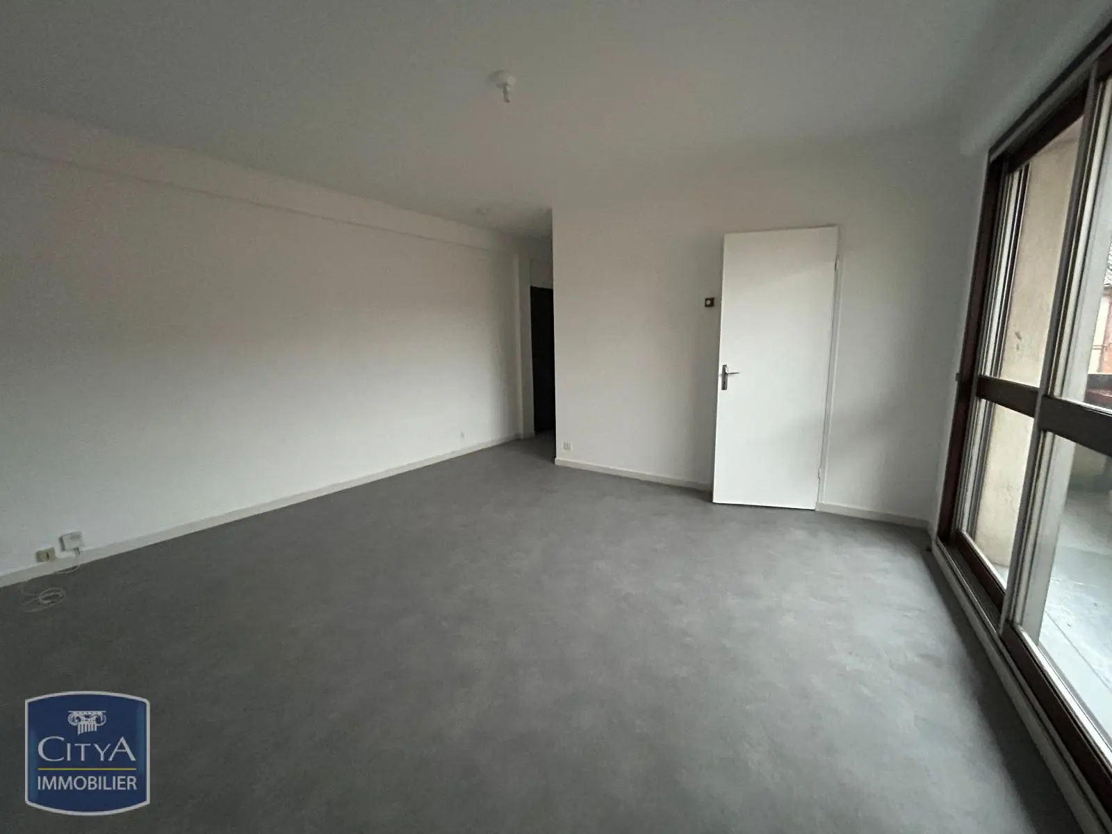 Photo 4 Appartement 1 pièce 27.85m²
