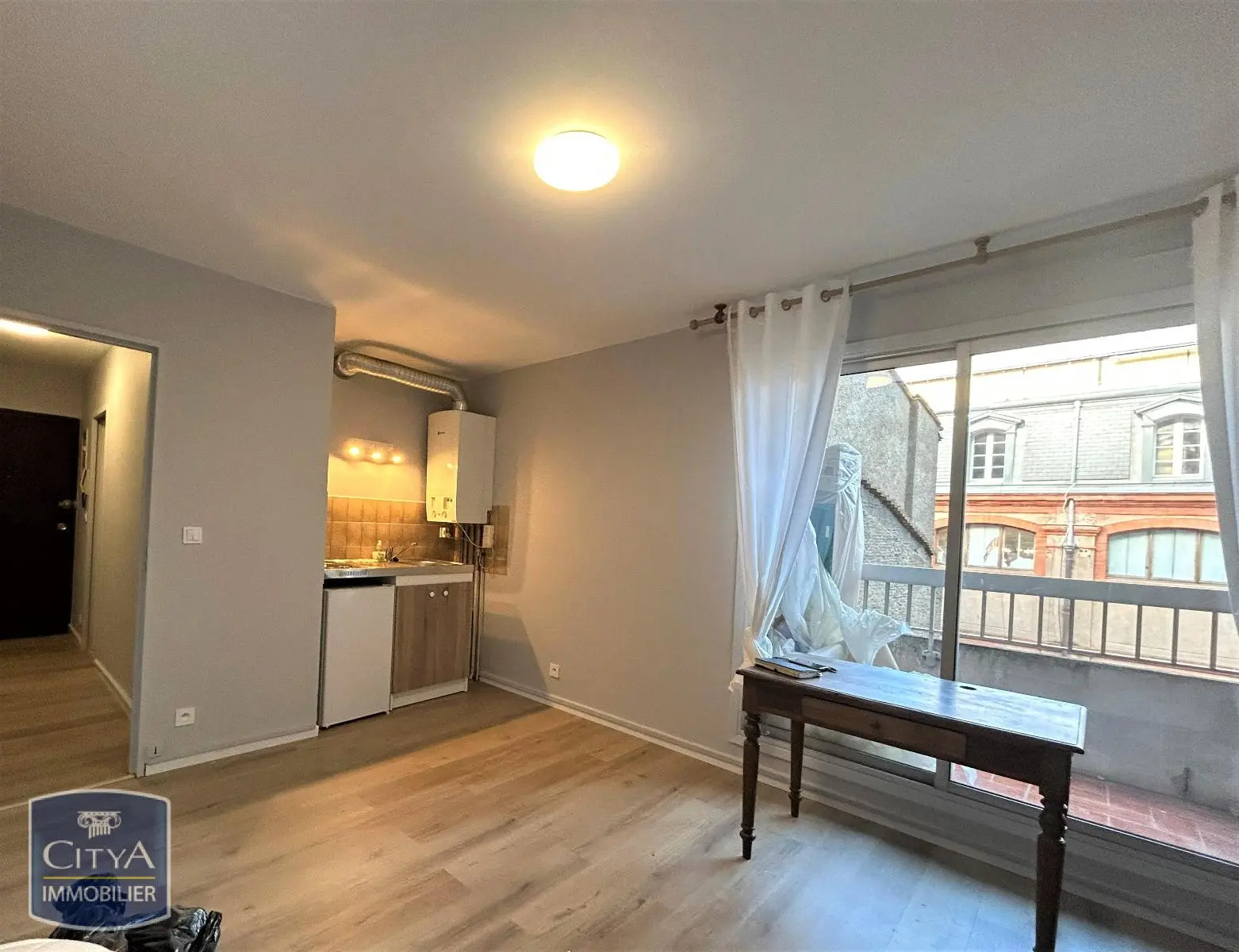 Photo 1 Appartement 1 pièce 22.92m²