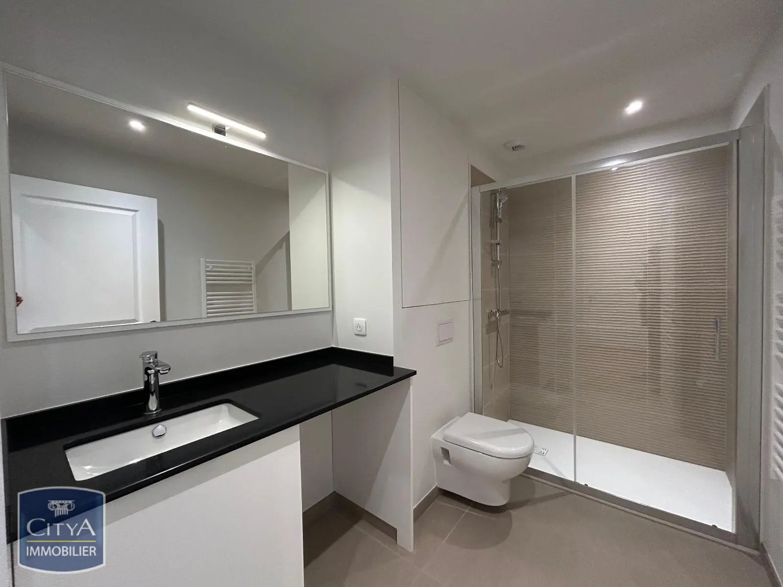 Photo 6 Appartement 1 pièce 30.85m²