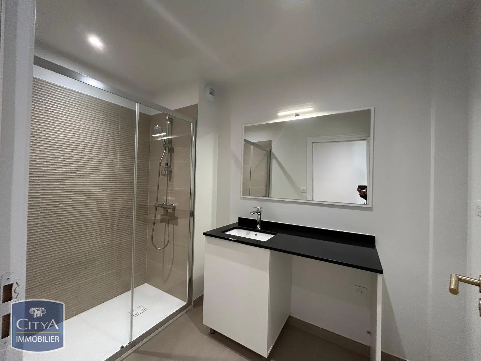 Photo 5 Appartement 1 pièce 35.75m²