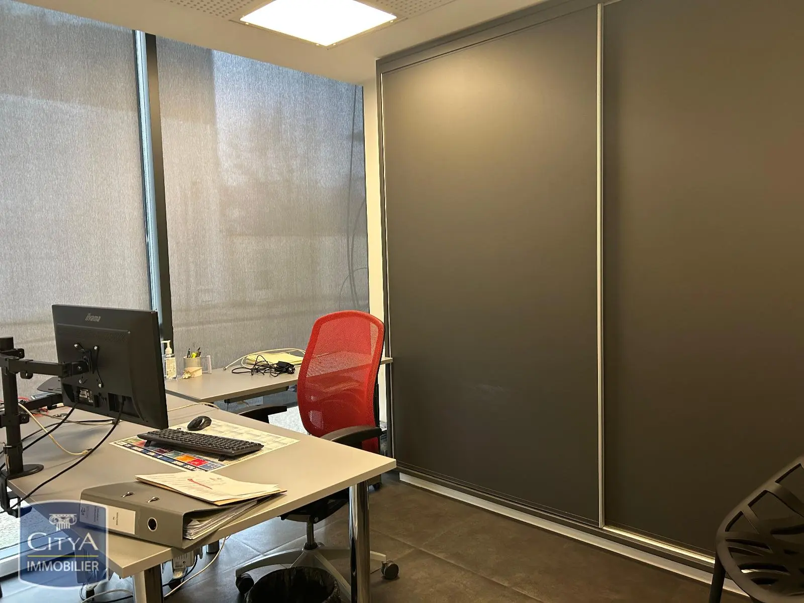 Photo 5 Local Commercial