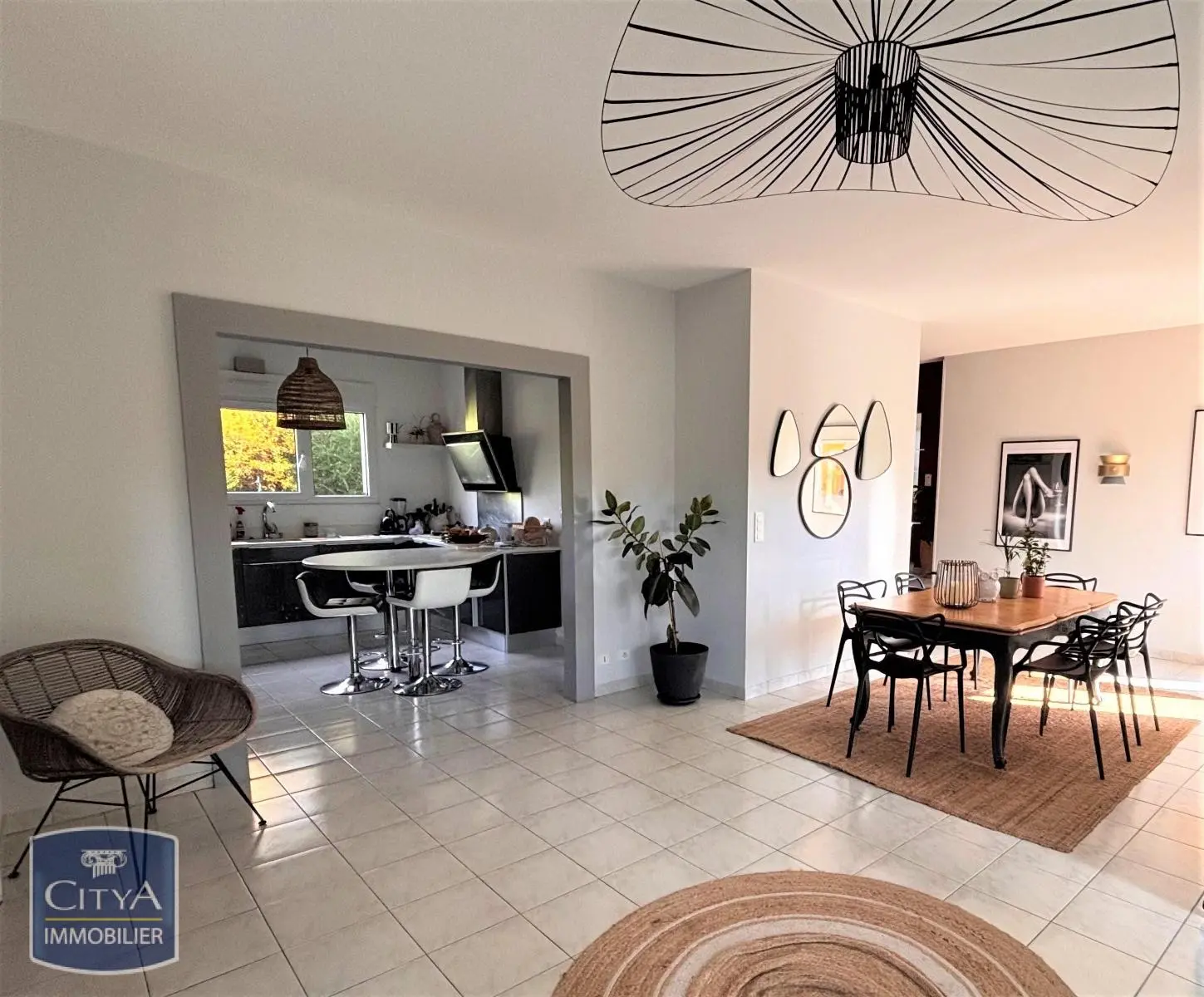 Photo 3 Maison 5 pièces 182.35m²