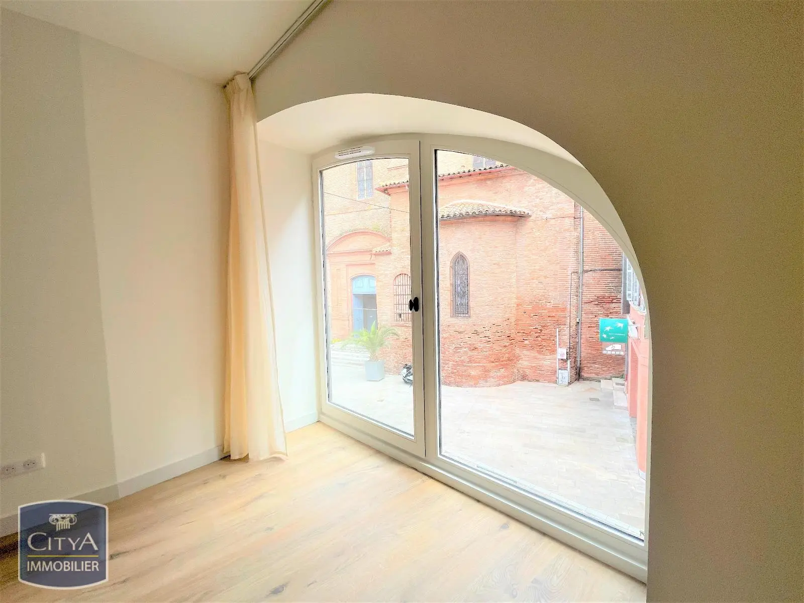 Photo 2 Appartement 2 pièces 55.1m²