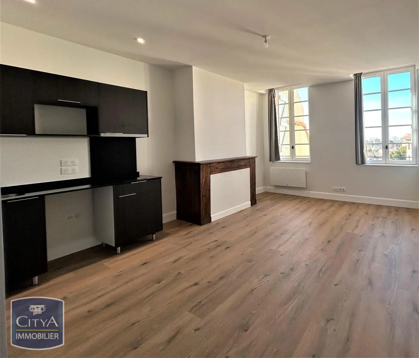 Photo 1 Appartement 1 pièce 30.85m²