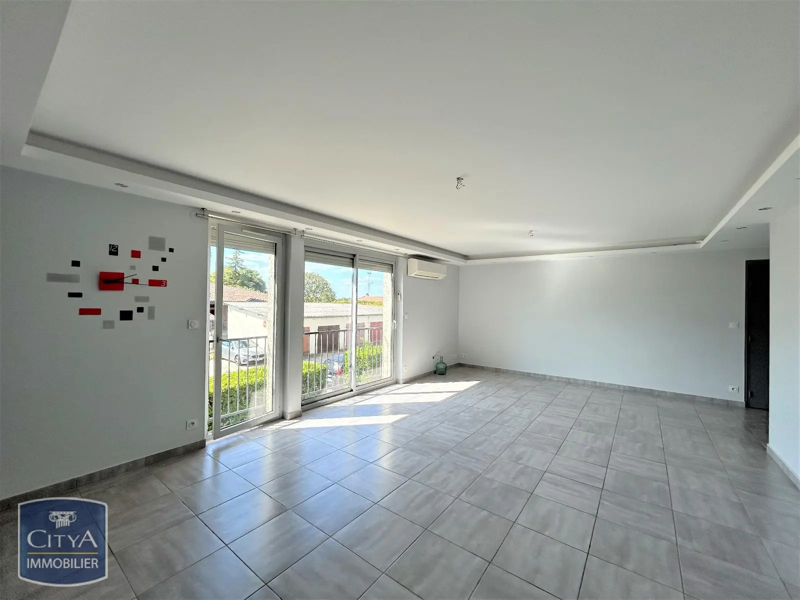 Photo 3 Appartement 4 pièces 98.02m²