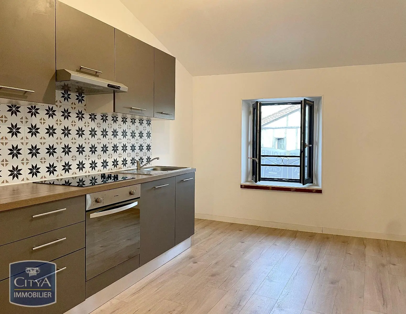 Photo 3 Appartement 3 pièces 49.8m²