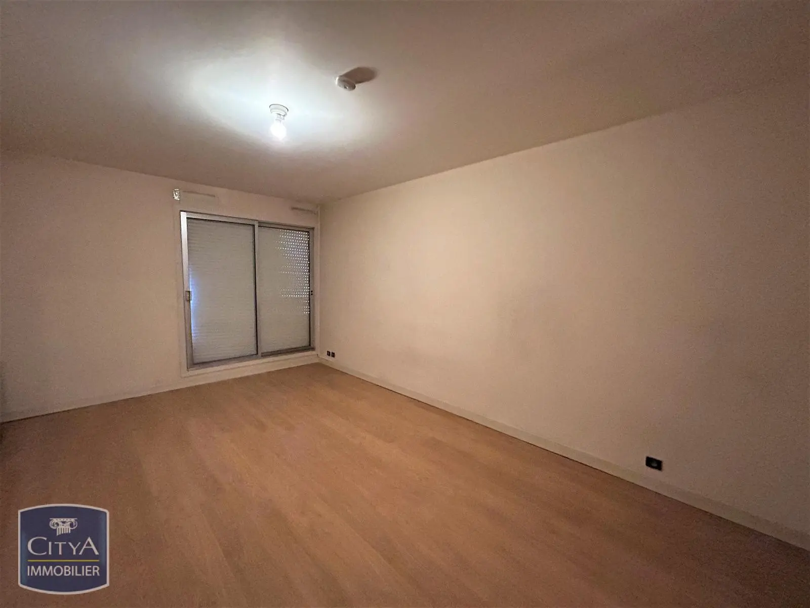 Photo 1 Appartement 1 pièce 31.6m²