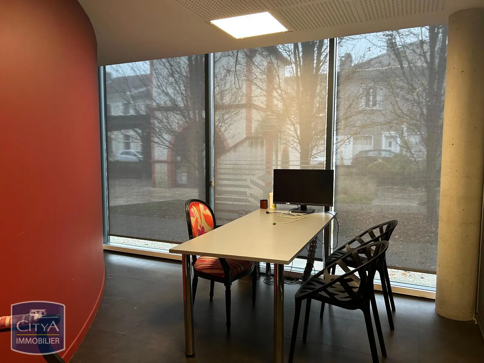 Photo 7 Local Commercial