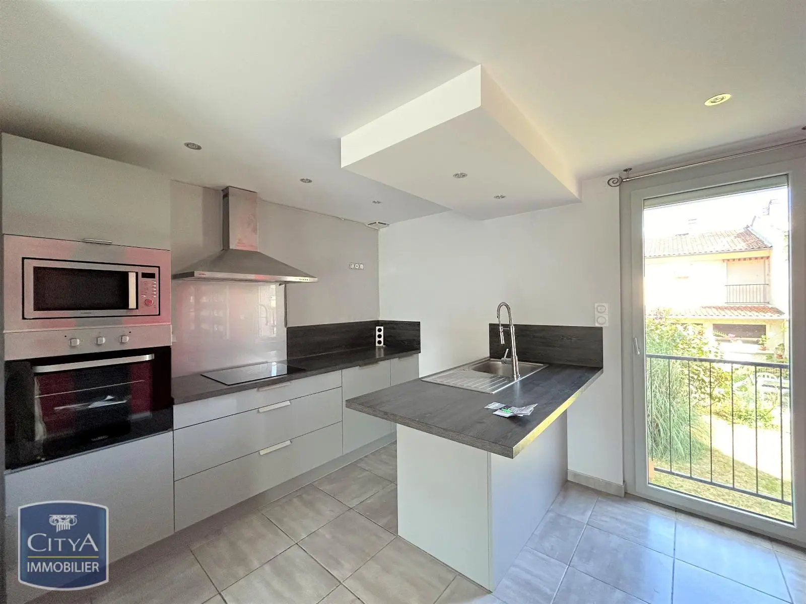 Photo 2 Appartement 4 pièces 98.02m²