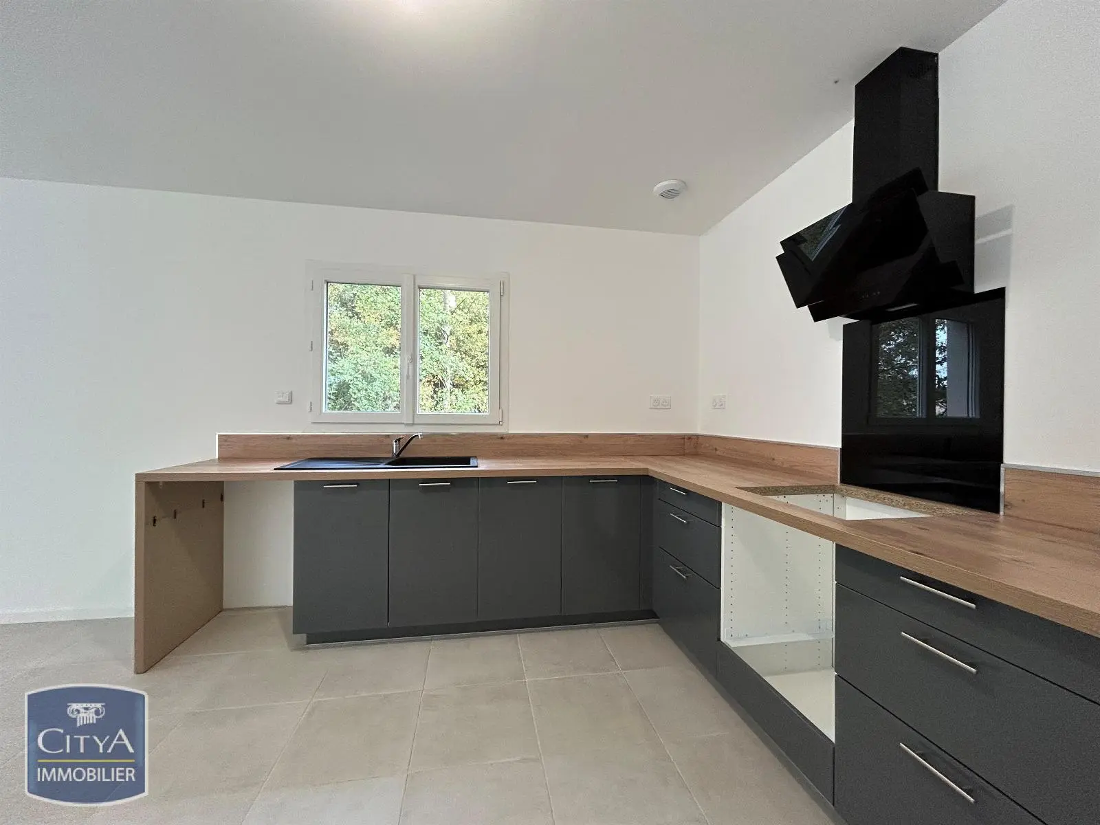 Photo 2 Maison 4 pièces 90m²