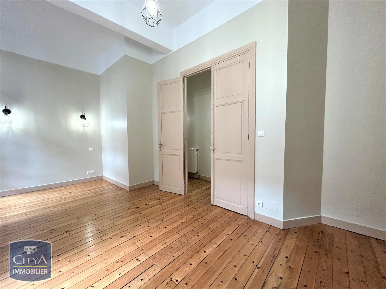 Photo 2 Appartement 1 pièce 39.51m²