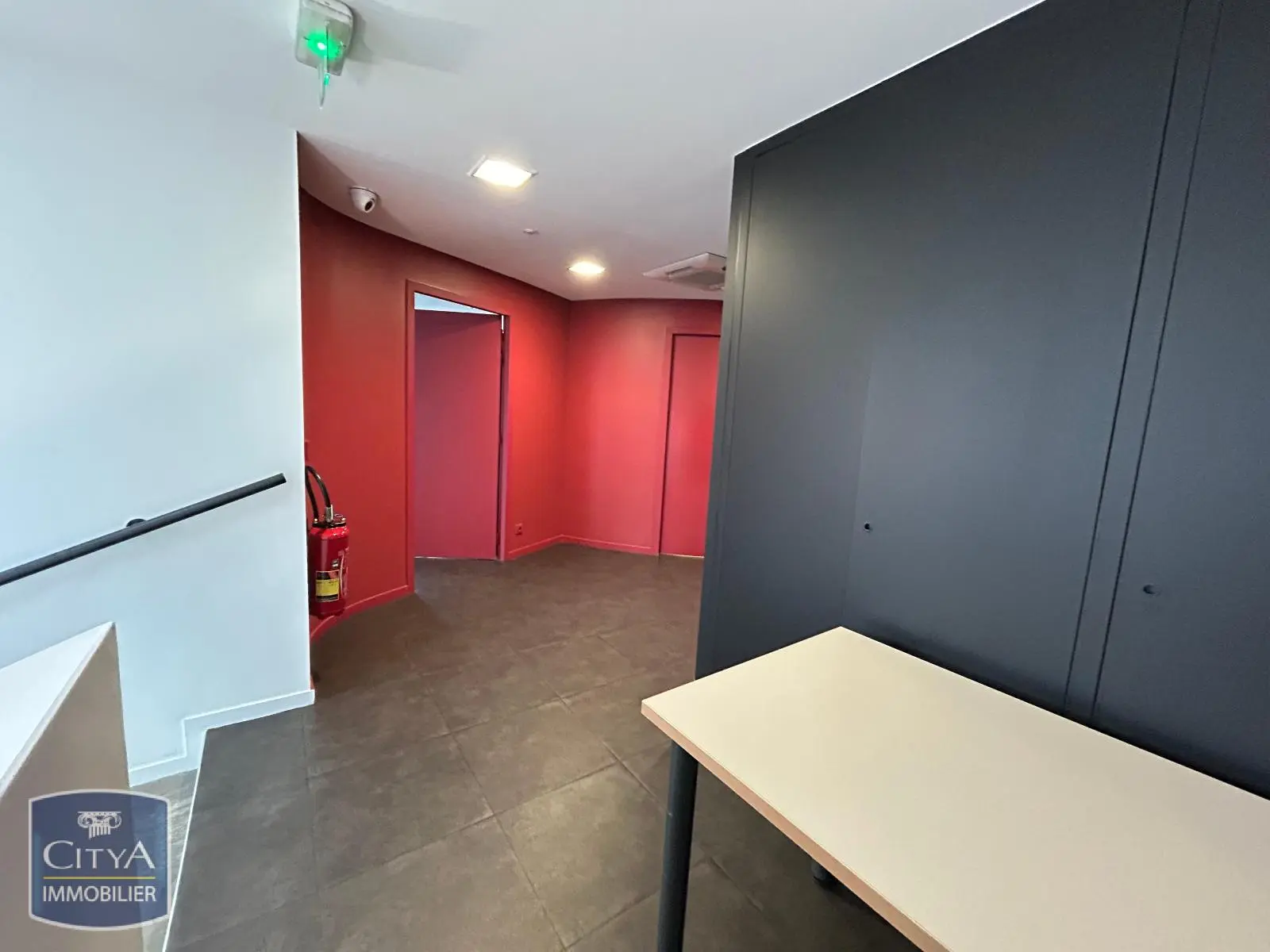 Photo 9 Local Commercial