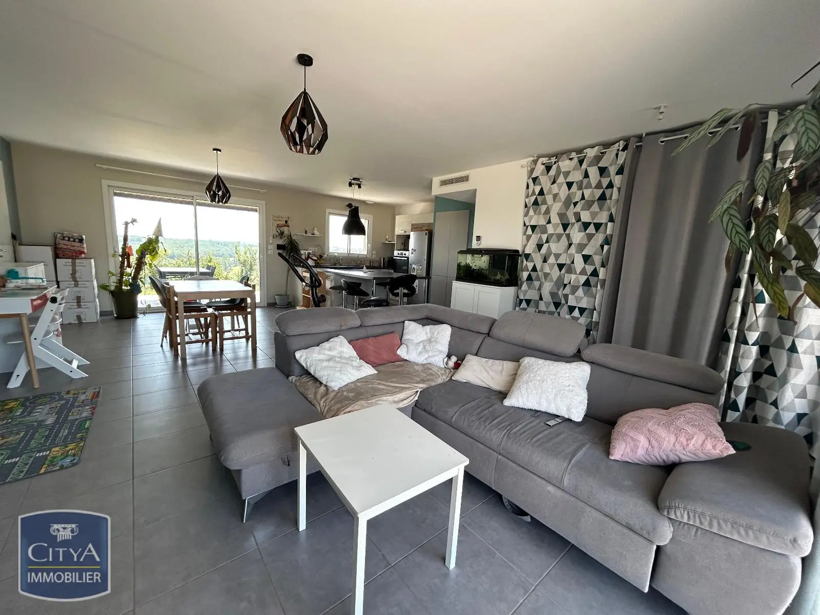 Photo 4 Maison 5 pièces 109.91m²