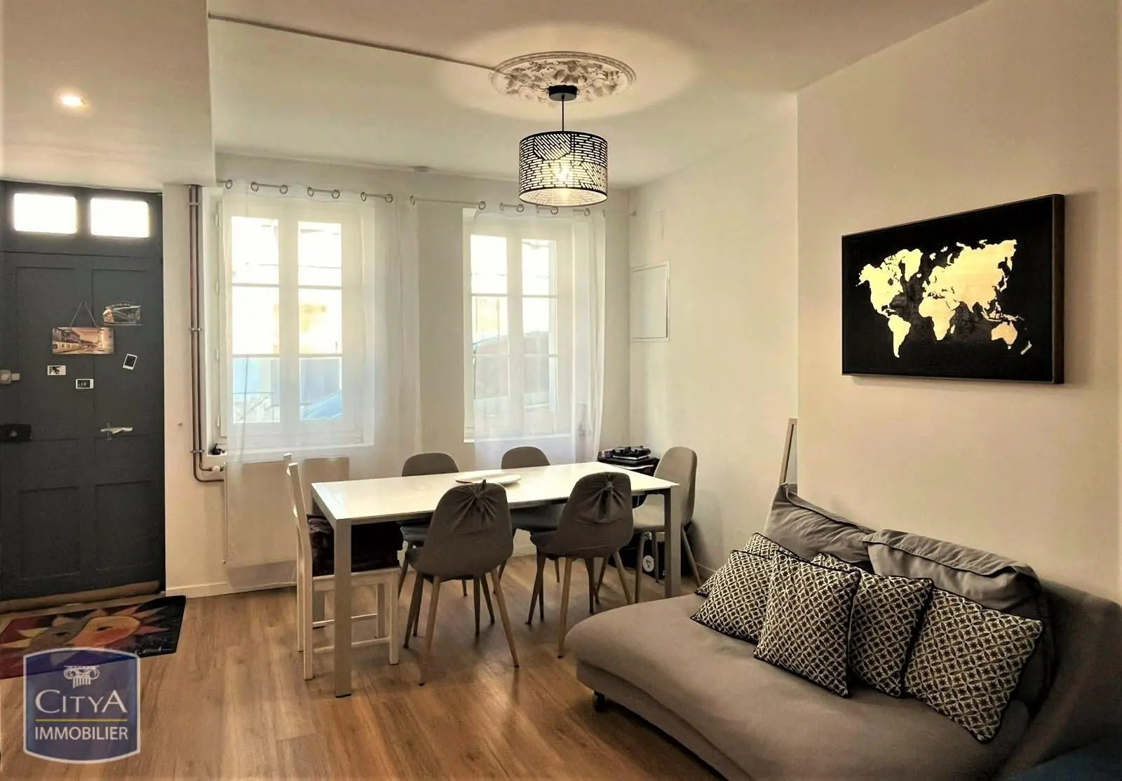 Photo 1 Maison 4 pièces 111.84m²