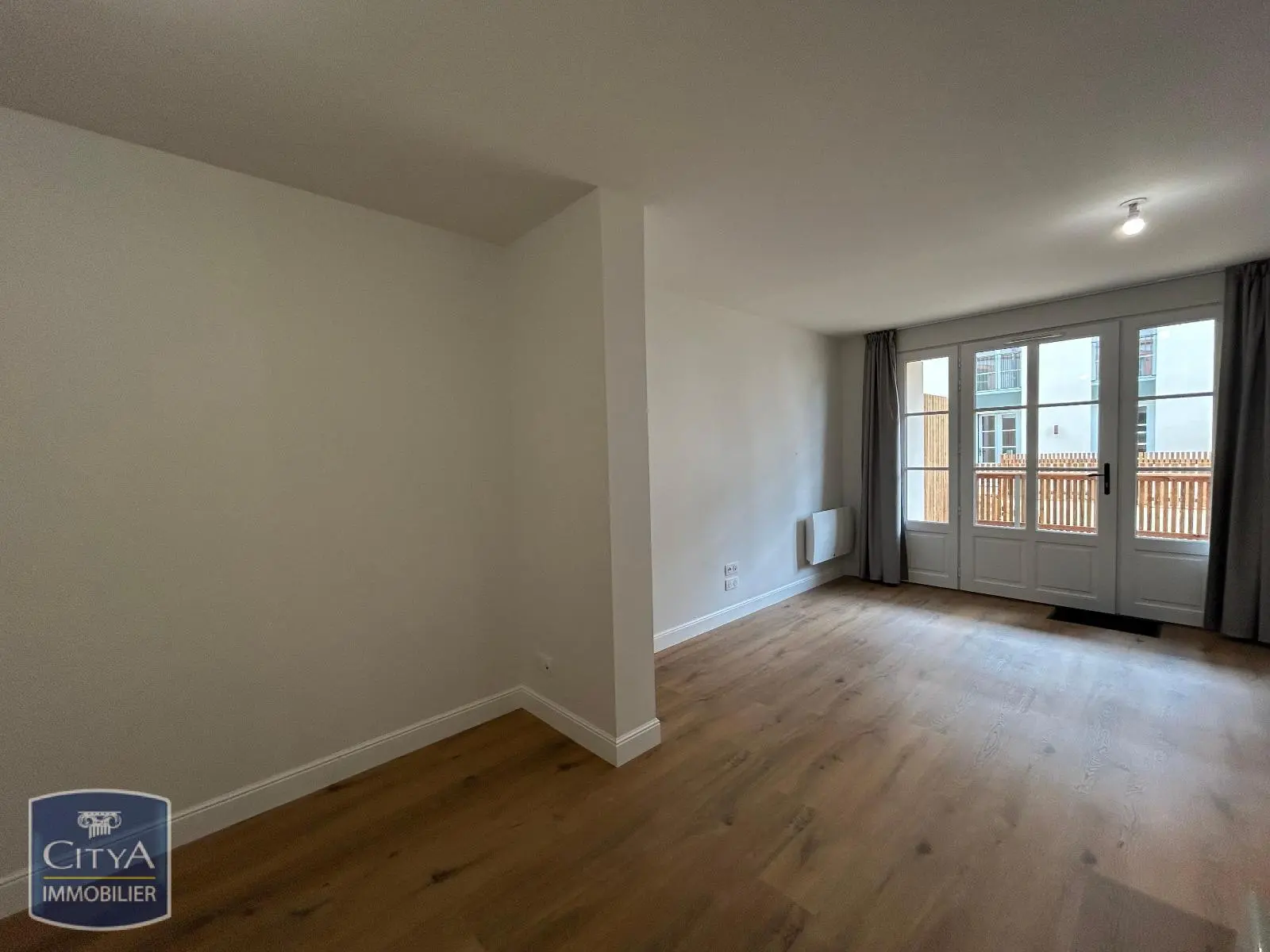 Photo 1 Appartement 1 pièce 30.7m²