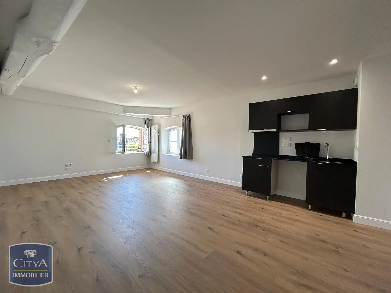 Photo 1 Appartement 1 pièce 41.17m²