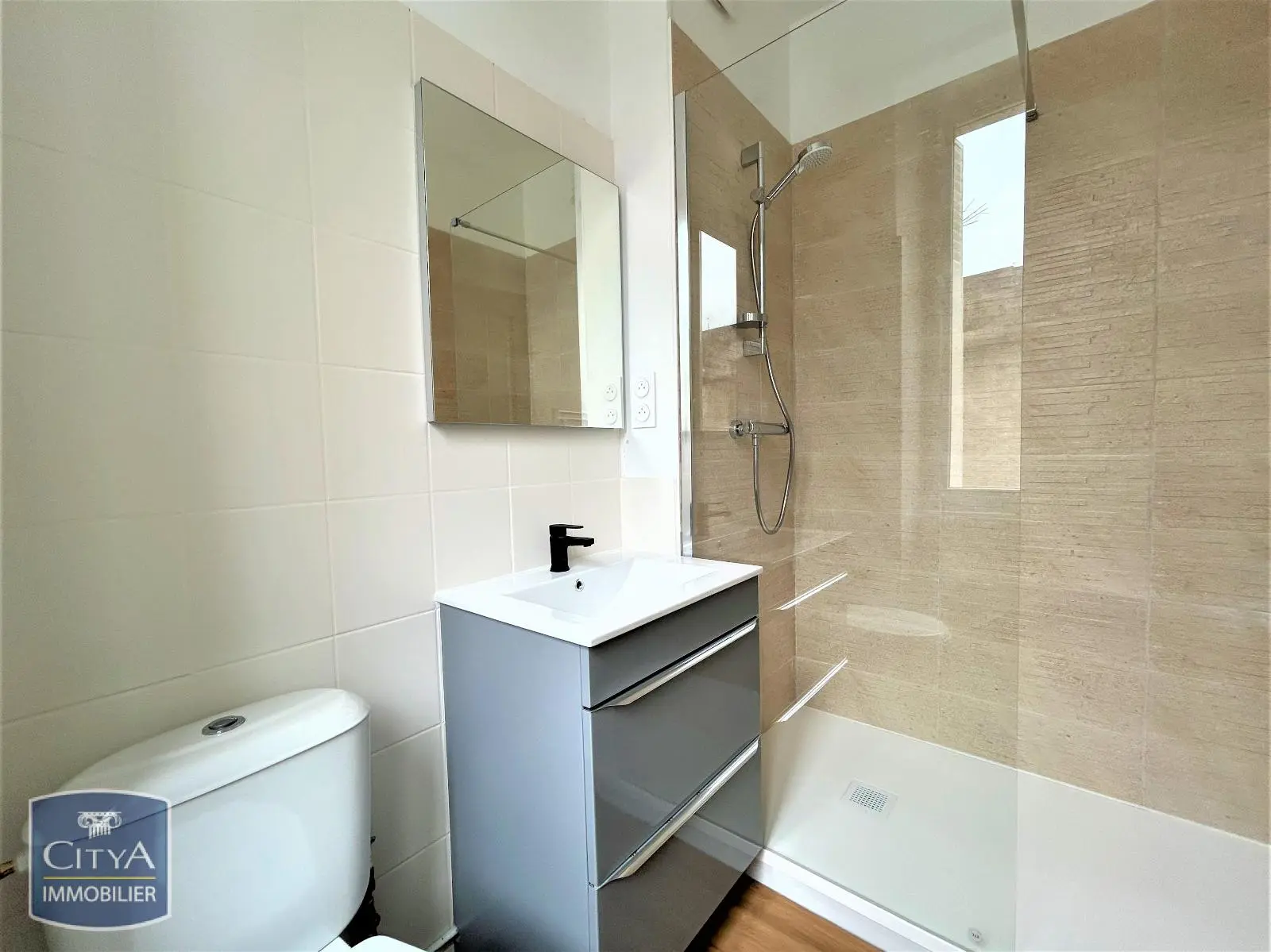 Photo 3 Appartement 1 pièce 17.5m²