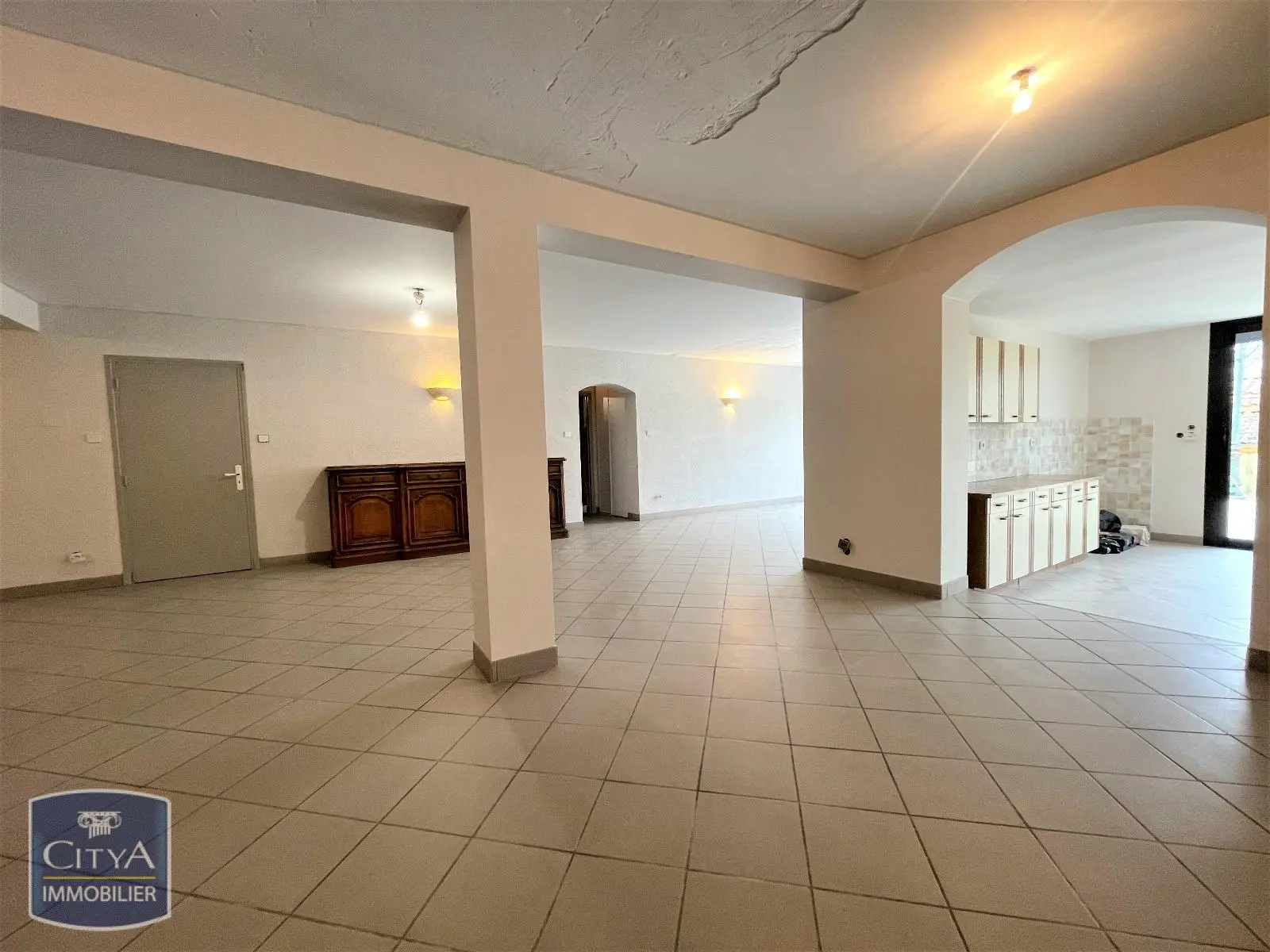 Photo 6 Appartement 3 pièces 140m²