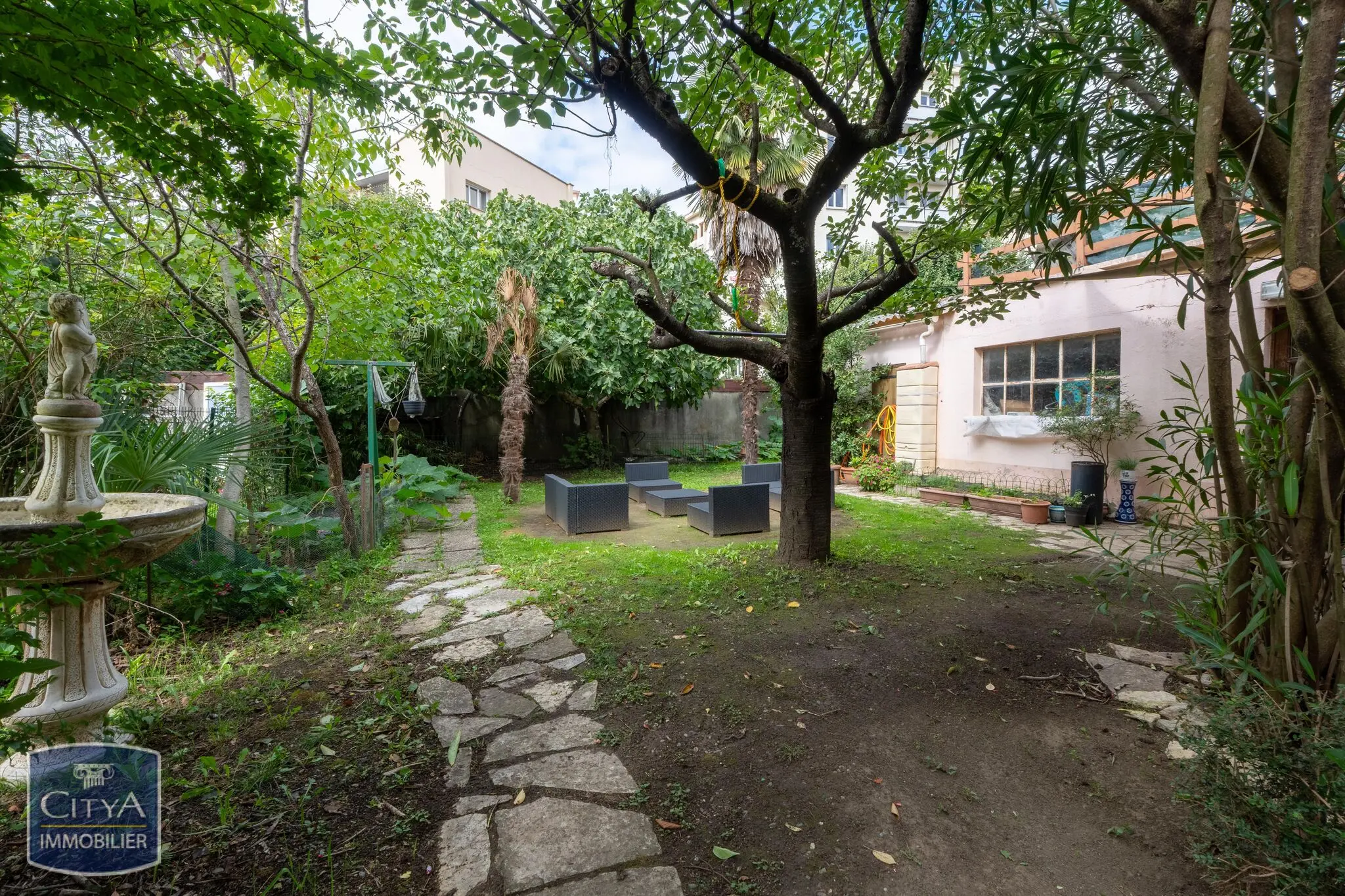 Photo 18 Maison 4 pièces 180m²