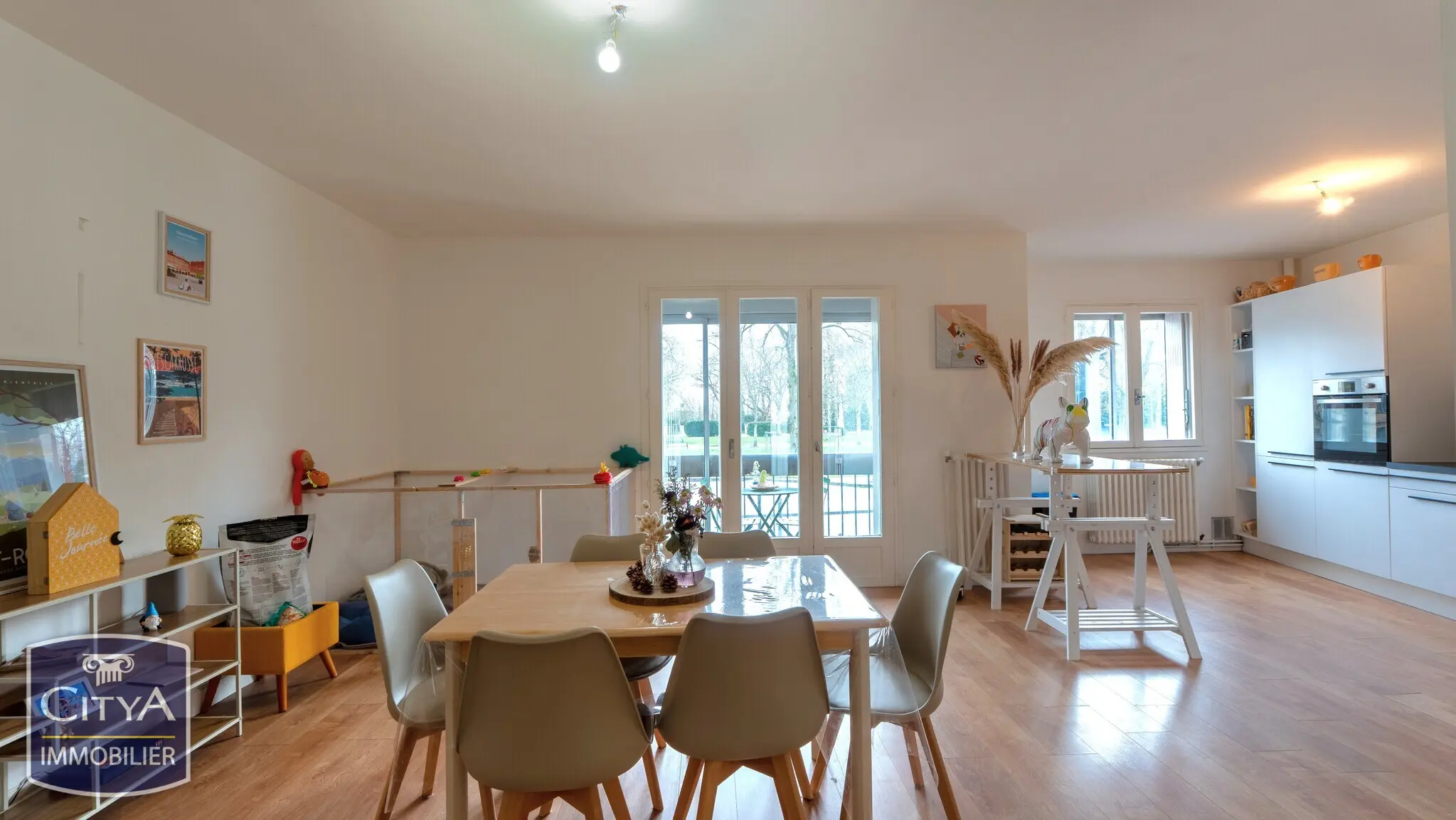 Photo 3 Appartement 4 pièces 98.46m²