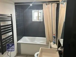 Photo 4 Immeuble 180m²