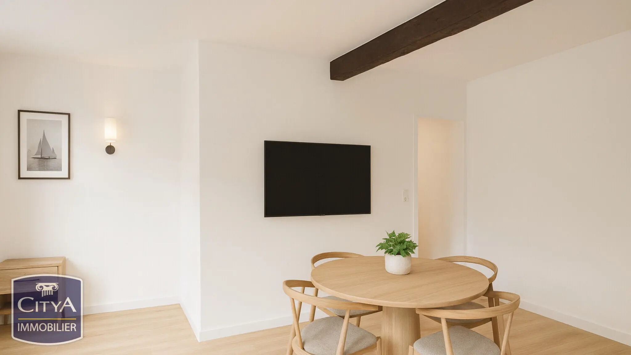 Photo 1 Appartement 1 pièce 26m²