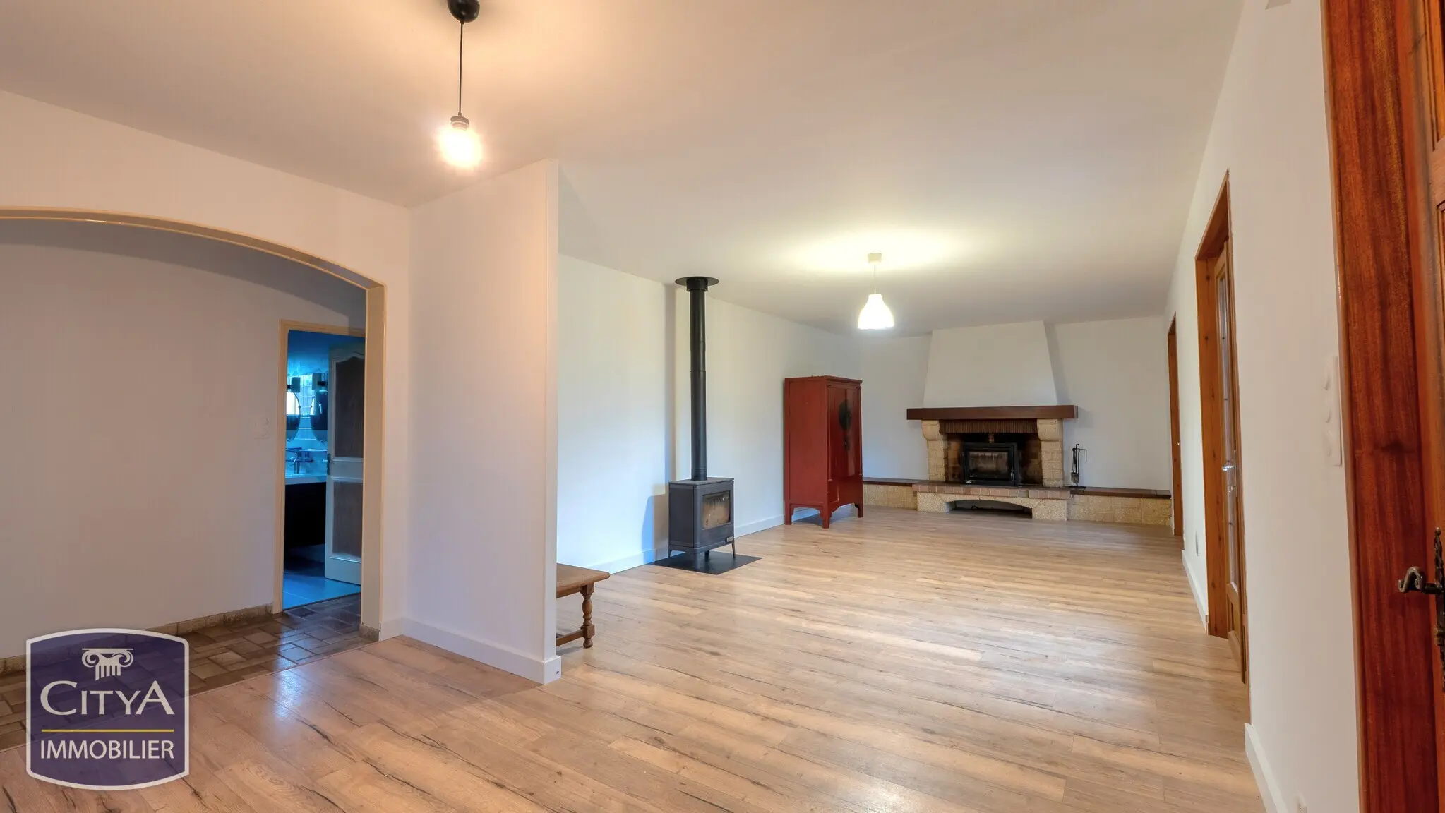 Photo 1 Maison 4 pièces 112m²