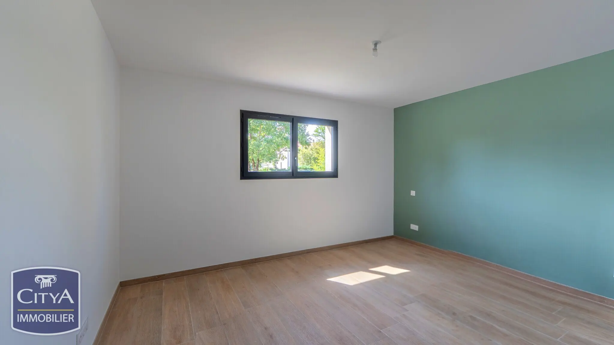 Photo 16 Maison 5 pièces 150m²