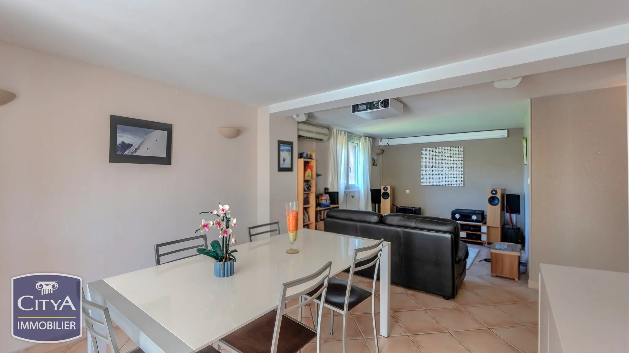 Photo 7 Maison 5 pièces 240m²