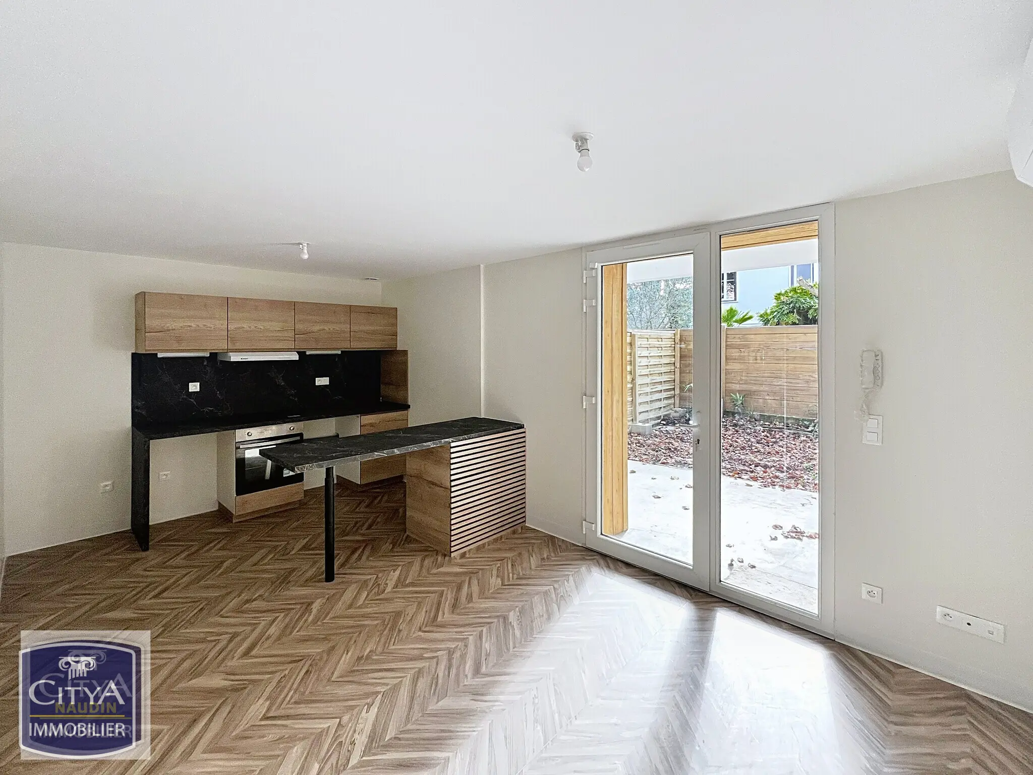 Photo 1 Appartement 2 pièces 46.4m²