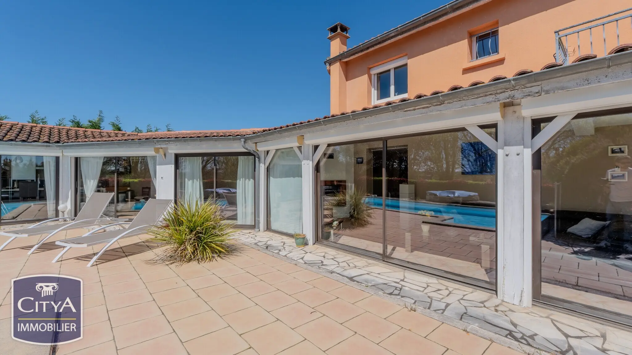 Photo 7 Maison 5 pièces 240m²