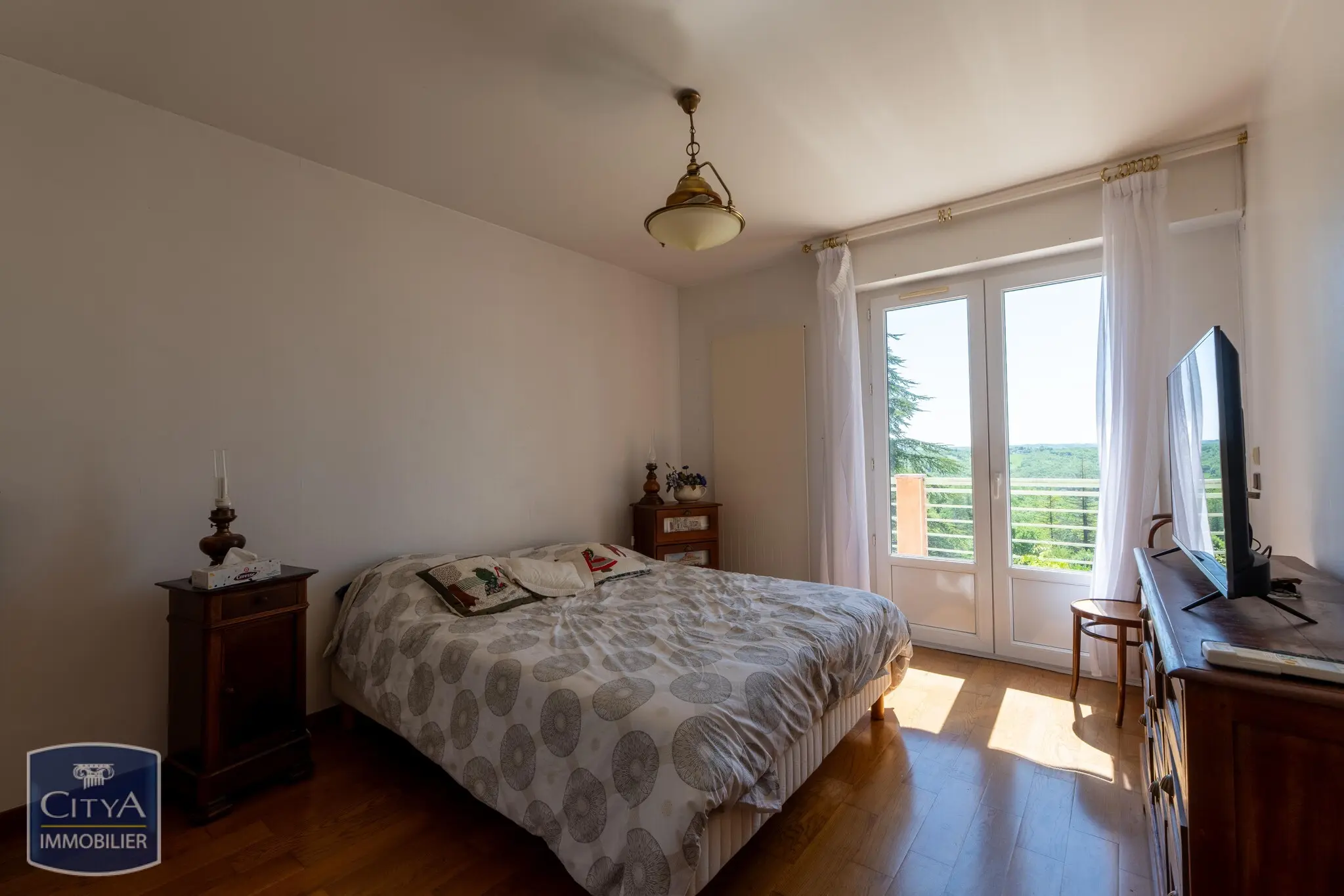 Photo 10 Maison 8 pièces 187m²