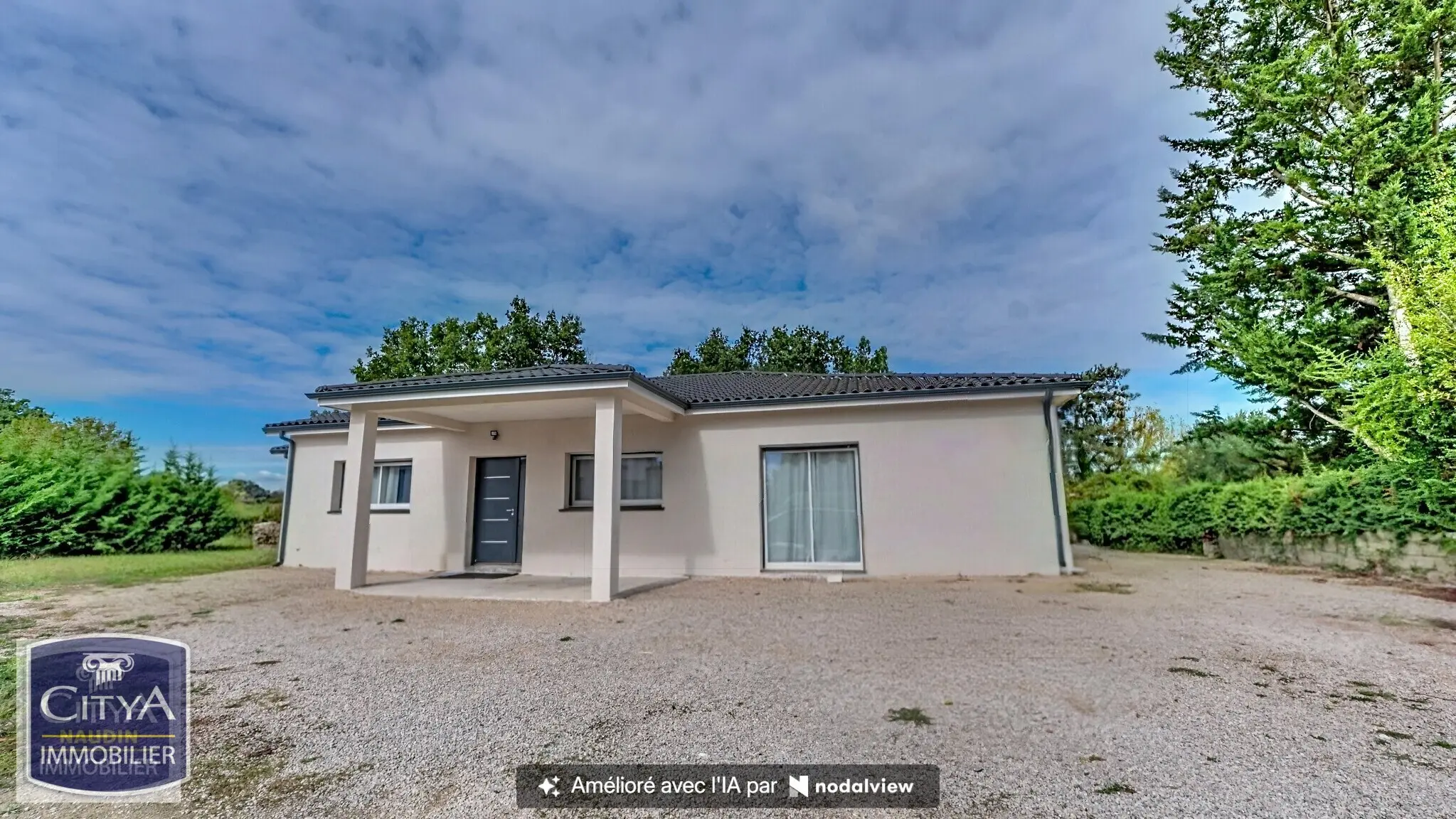 Photo 1 Maison 5 pièces 145m²