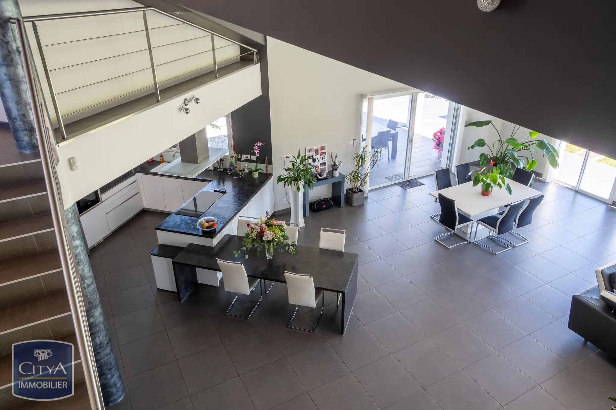 Photo 8 Maison 7 pièces 235m²