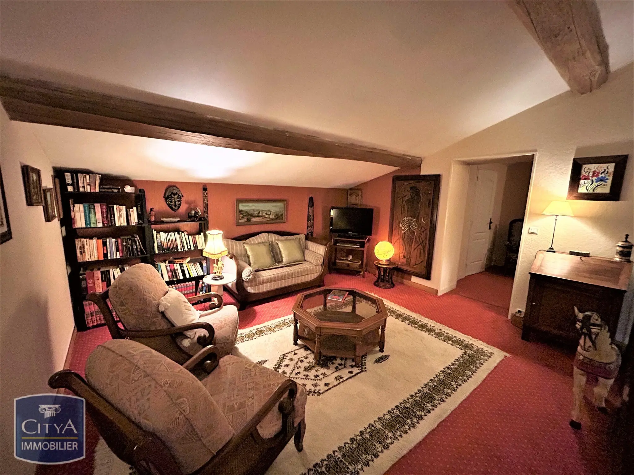 Photo 9 Maison 8 pièces 250.6m²