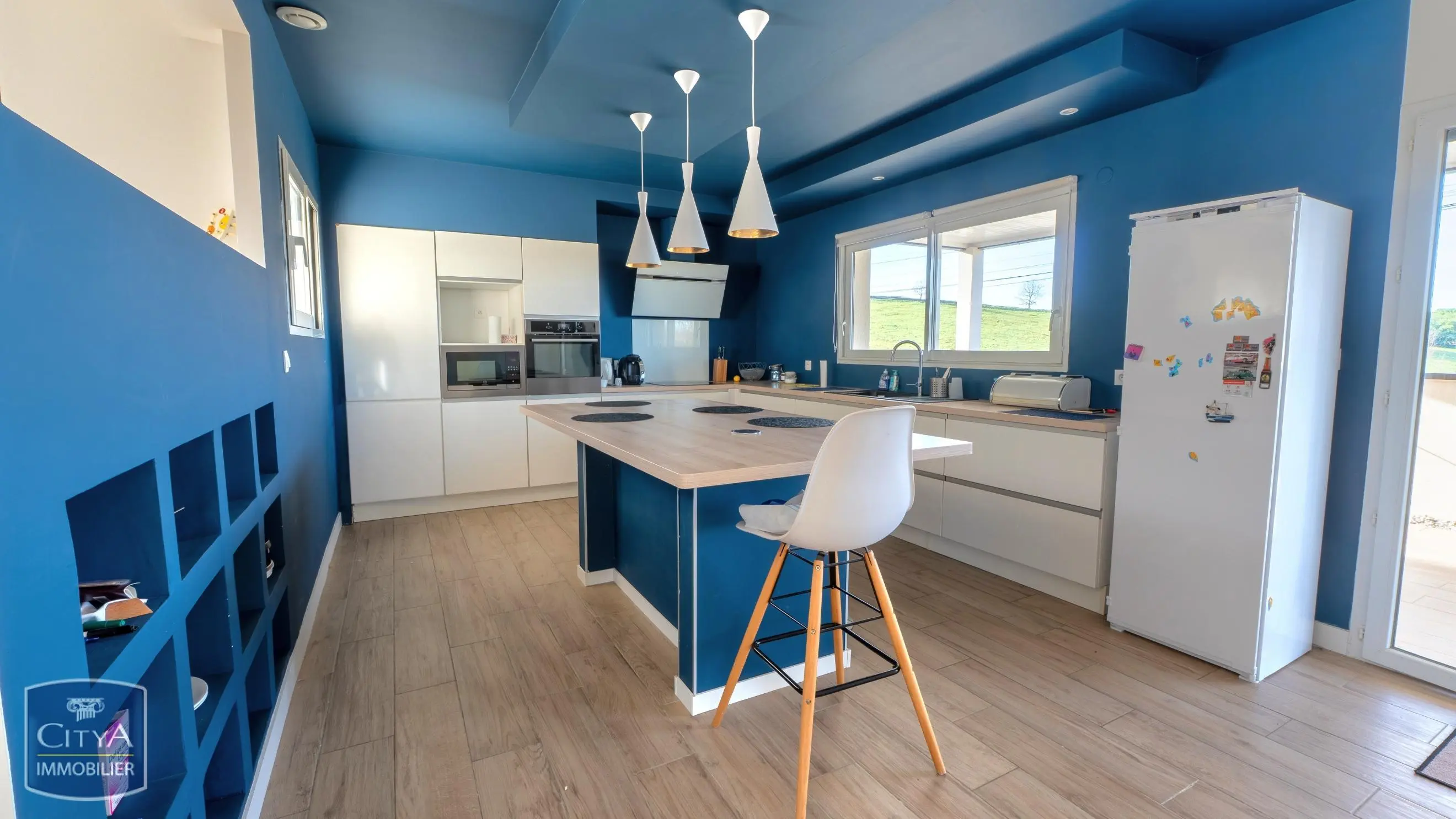 Photo 2 Maison 4 pièces 145.69m²