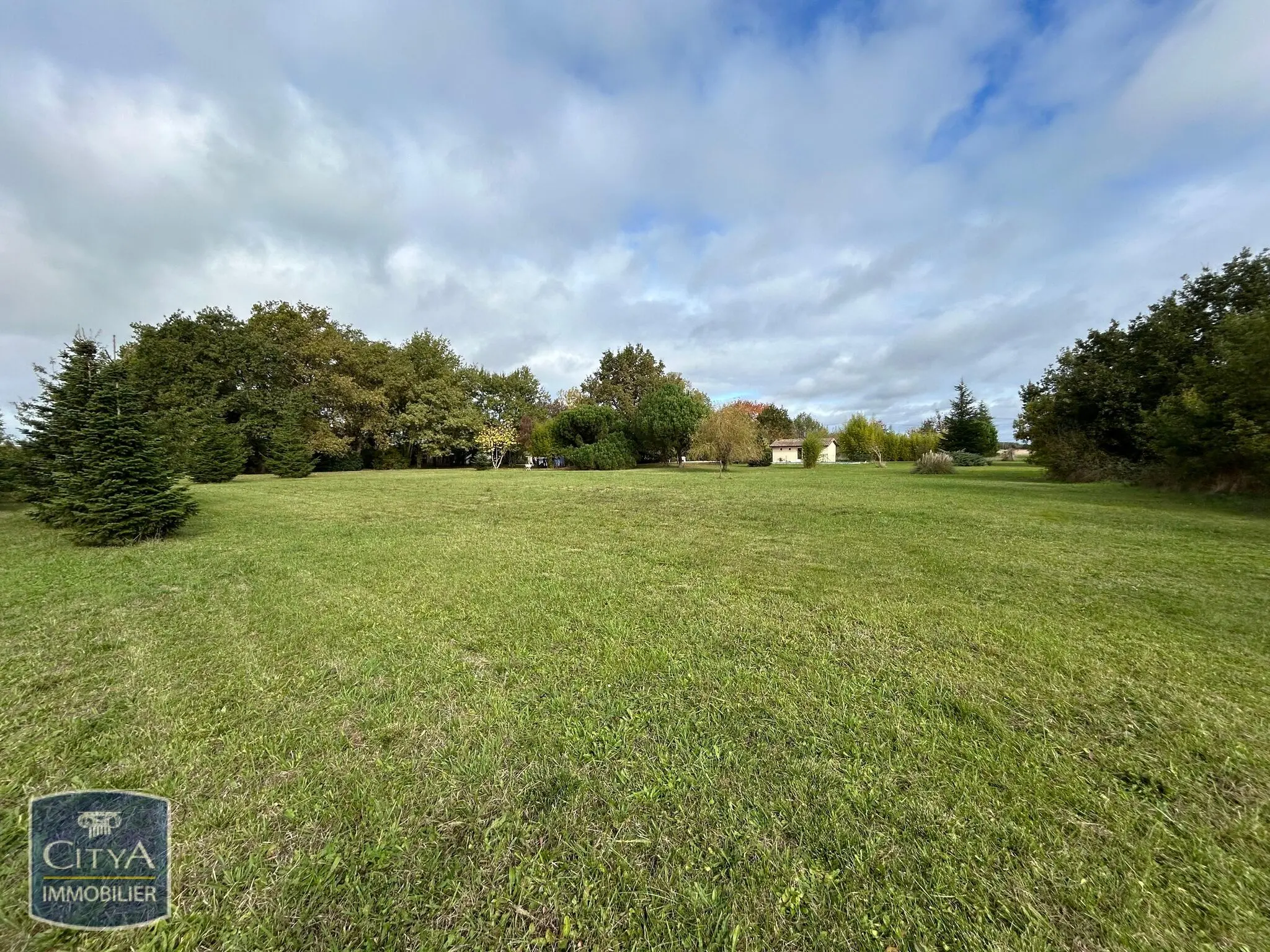 Photo 11 Maison 8 pièces 250.6m²