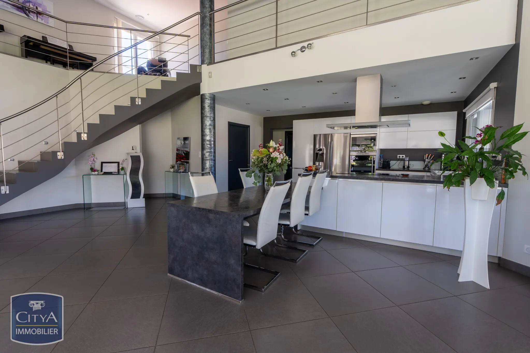 Photo 6 Maison 7 pièces 235m²