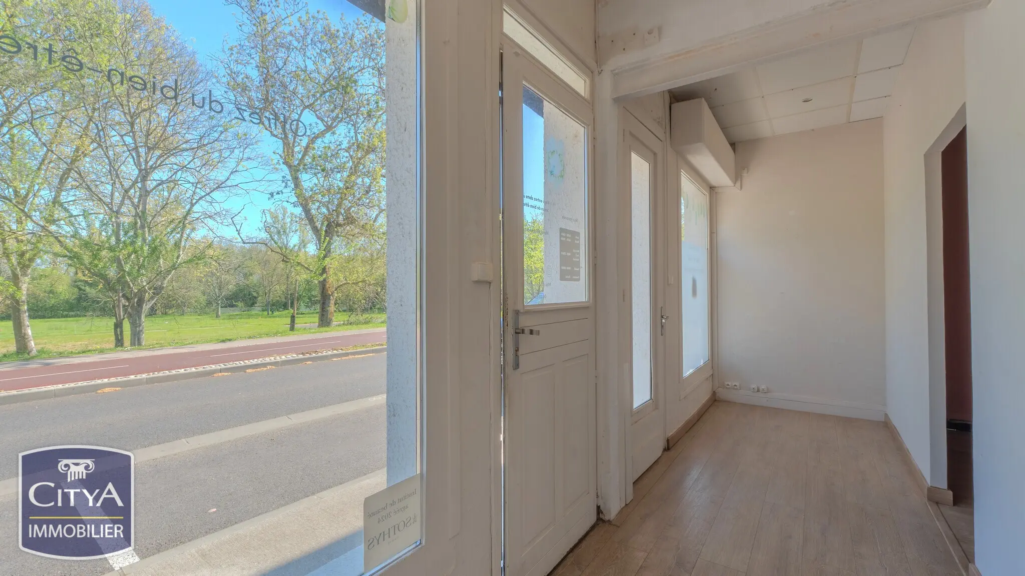 Photo 7 Local Commercial 25m²